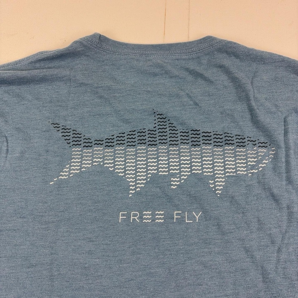 Free Fly Shirt Mens Large Blue Graphic Tarpon Fish Crewneck Fishing Tee